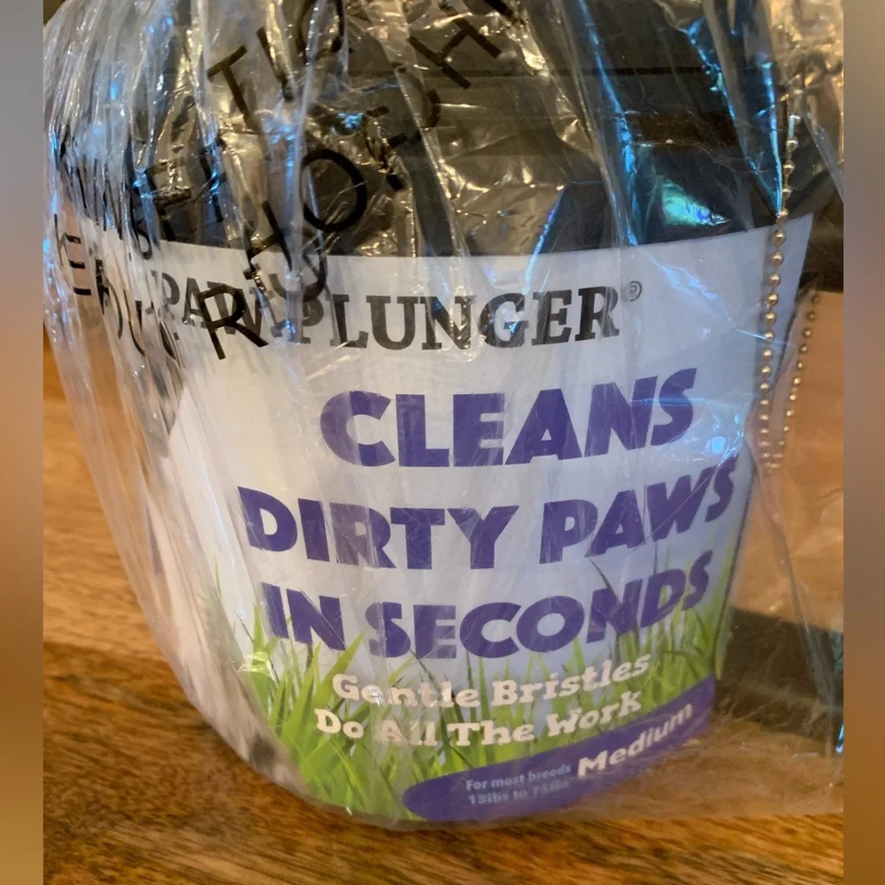Paw Plunger for your Pooch! NWT dog lover!